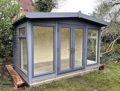 Light and airy garden room